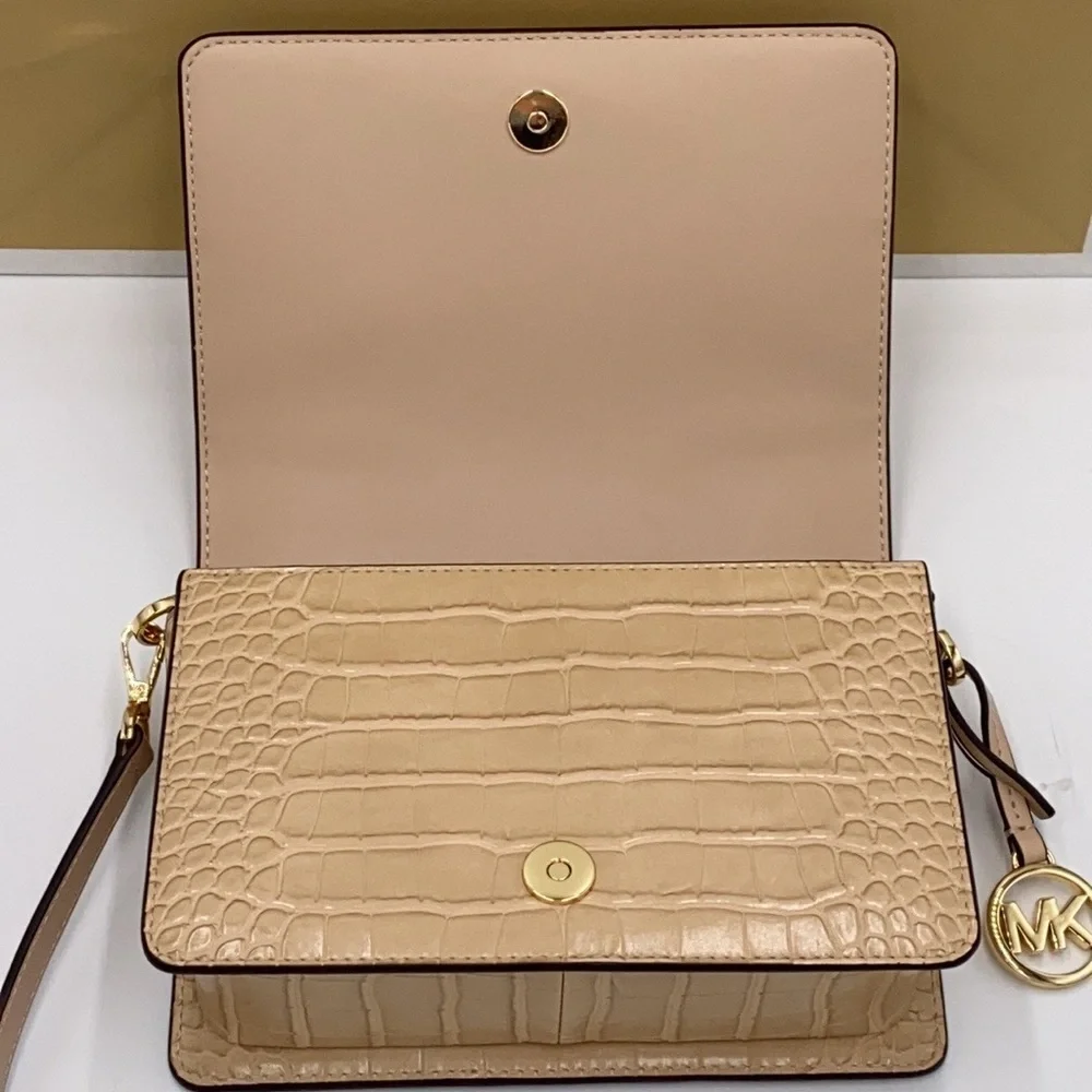 MICHAEL KORS MERCER SMALL CLUTCH XBODY BUFF